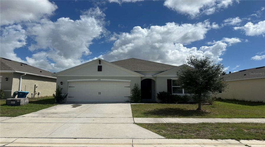 Davenport, Florida 33837, 4 Bedroom Bedrooms, ,2 Bathroombathrooms,Residential,For Sale,Sugarwood,0,Mfro6388679