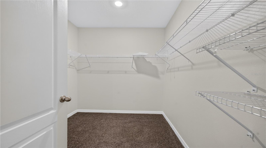 Davenport, Florida 33837, 4 Bedroom Bedrooms, ,2 Bathroombathrooms,Residential,For Sale,Sugarwood,0,Mfro6388679