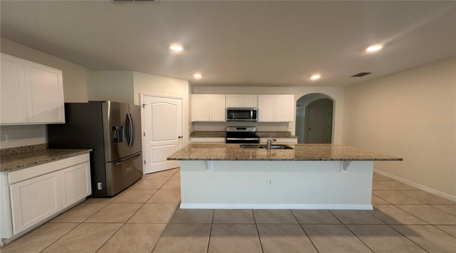 Davenport, Florida 33837, 4 Bedroom Bedrooms, ,2 Bathroombathrooms,Residential,For Sale,Sugarwood,0,Mfro6388679