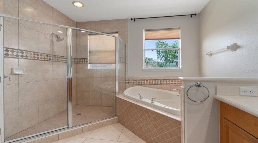 Orlando, Florida 32836, 3 Bedroom Bedrooms, ,2 Bathroombathrooms,Residential,For Sale,The Esplanade,0,Mfro6436023