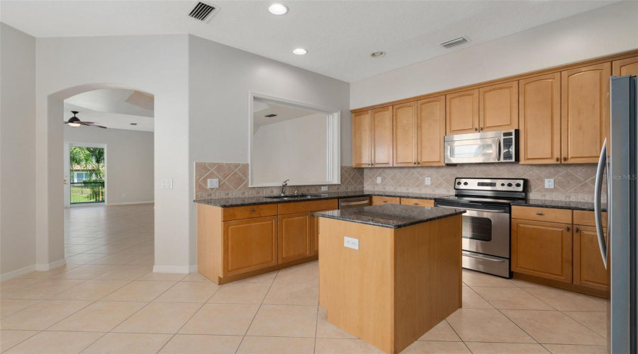 Orlando, Florida 32836, 3 Bedroom Bedrooms, ,2 Bathroombathrooms,Residential,For Sale,The Esplanade,0,Mfro6436023