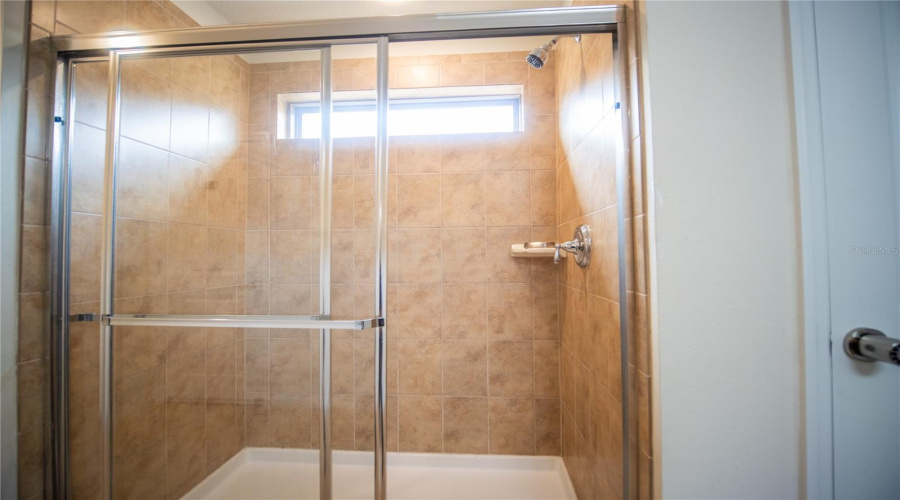 Davenport, Florida 33837, 5 Bedroom Bedrooms, ,4 Bathroombathrooms,Residential,For Sale,Misty Oak,0,Mfro6438845