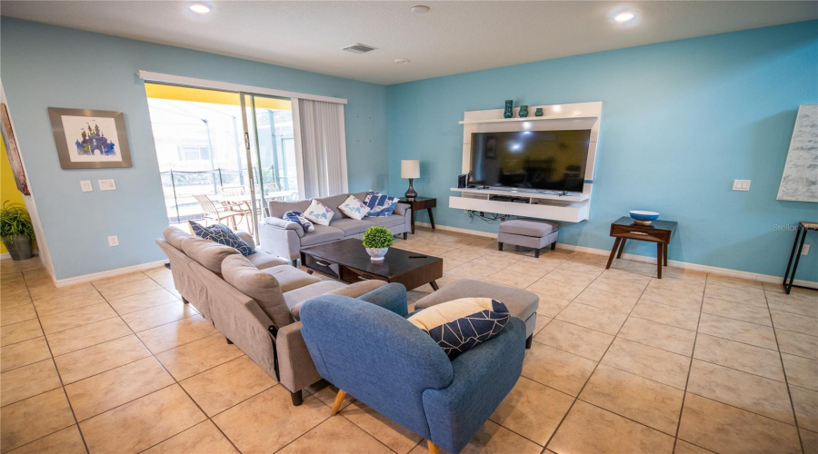 Davenport, Florida 33837, 5 Bedroom Bedrooms, ,4 Bathroombathrooms,Residential,For Sale,Misty Oak,0,Mfro6438845