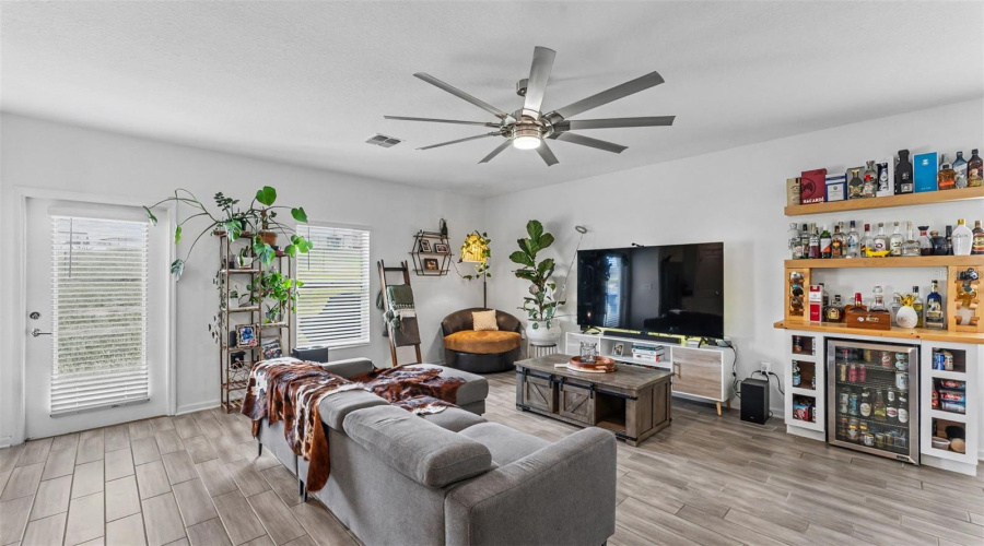 Davenport, Florida 33837, 5 Bedroom Bedrooms, ,2 Bathroombathrooms,Residential,For Sale,Pomelo,0,Mfrl4964888