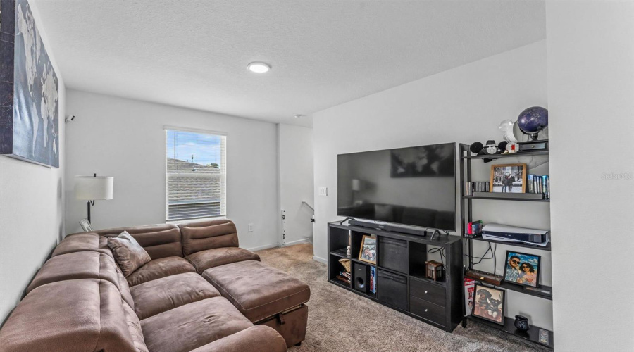 Davenport, Florida 33837, 5 Bedroom Bedrooms, ,2 Bathroombathrooms,Residential,For Sale,Pomelo,0,Mfrl4964888