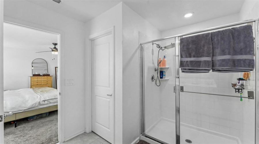 Davenport, Florida 33837, 5 Bedroom Bedrooms, ,2 Bathroombathrooms,Residential,For Sale,Pomelo,0,Mfrl4964888
