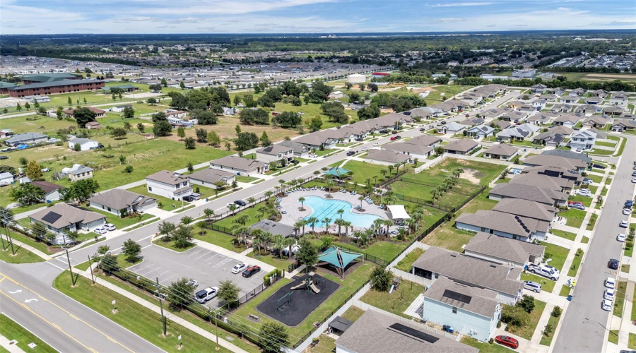 Davenport, Florida 33837, 5 Bedroom Bedrooms, ,2 Bathroombathrooms,Residential,For Sale,Pomelo,0,Mfrl4964888
