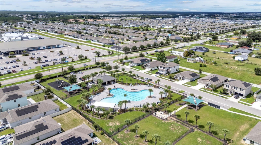 Davenport, Florida 33837, 5 Bedroom Bedrooms, ,2 Bathroombathrooms,Residential,For Sale,Pomelo,0,Mfrl4964888