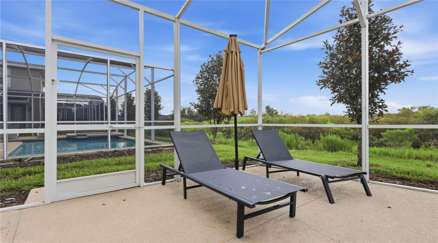 Davenport, Florida 33896, 5 Bedroom Bedrooms, ,5 Bathroombathrooms,Residential,For Sale,Drop Shot,0,Mfrp4939795