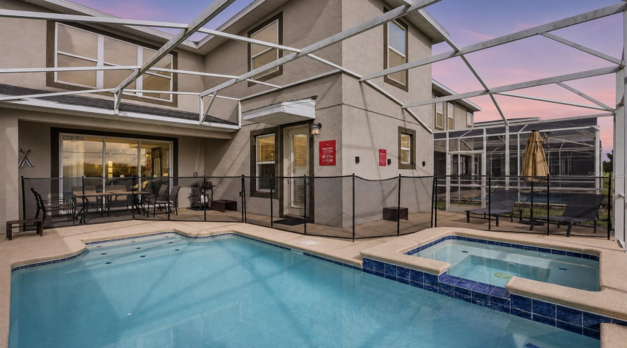 Davenport, Florida 33896, 5 Bedroom Bedrooms, ,5 Bathroombathrooms,Residential,For Sale,Drop Shot,0,Mfrp4939795