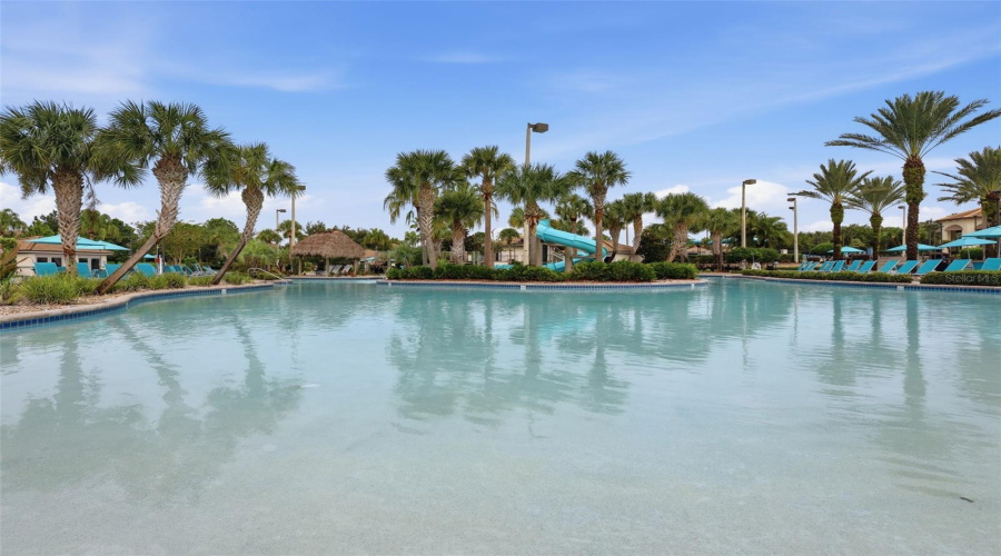 Davenport, Florida 33896, 5 Bedroom Bedrooms, ,5 Bathroombathrooms,Residential,For Sale,Drop Shot,0,Mfrp4939795