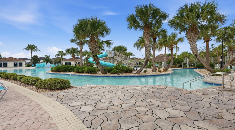 Davenport, Florida 33896, 5 Bedroom Bedrooms, ,5 Bathroombathrooms,Residential,For Sale,Drop Shot,0,Mfrp4939795