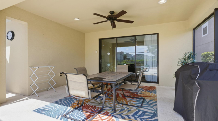 Davenport, Florida 33837, 4 Bedroom Bedrooms, ,3 Bathroombathrooms,Residential,For Sale,Victoria,0,Mfrs5156914
