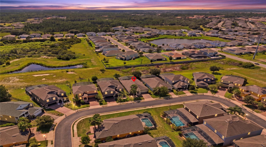 Davenport, Florida 33837, 4 Bedroom Bedrooms, ,3 Bathroombathrooms,Residential,For Sale,Victoria,0,Mfrs5156914