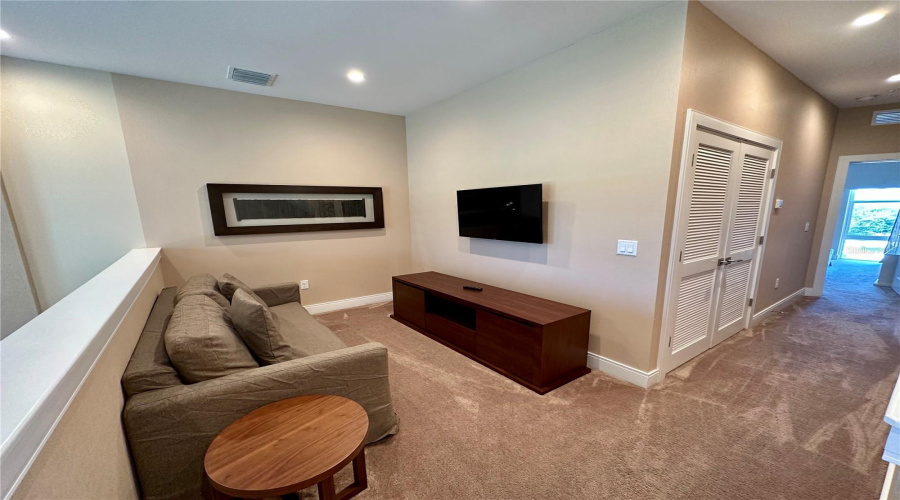 Kissimmee, Florida 34747, 3 Bedroom Bedrooms, ,3 Bathroombathrooms,Residential,For Sale,Brasilia,0,Mfro6355090