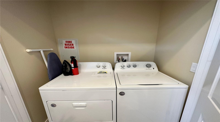 Kissimmee, Florida 34747, 3 Bedroom Bedrooms, ,3 Bathroombathrooms,Residential,For Sale,Brasilia,0,Mfro6355090