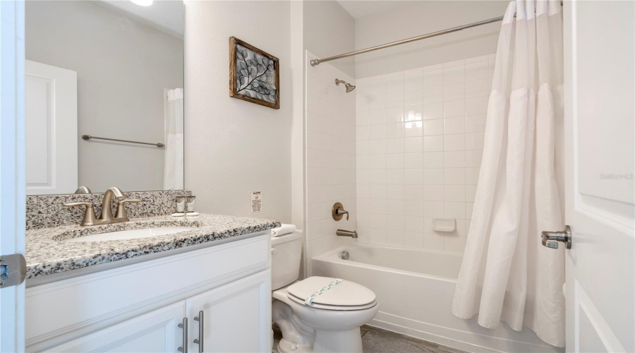 Davenport, Florida 33896, 5 Bedroom Bedrooms, ,5 Bathroombathrooms,Residential,For Sale,Moon Valley,0,Mfro6397295