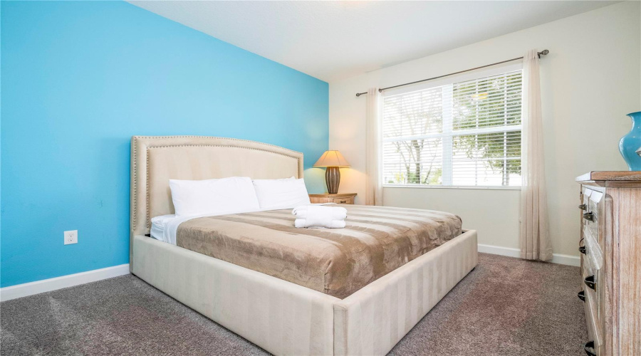 Davenport, Florida 33896, 5 Bedroom Bedrooms, ,5 Bathroombathrooms,Residential,For Sale,Moon Valley,0,Mfro6397295