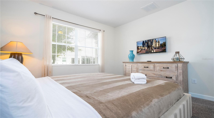 Davenport, Florida 33896, 5 Bedroom Bedrooms, ,5 Bathroombathrooms,Residential,For Sale,Moon Valley,0,Mfro6397295