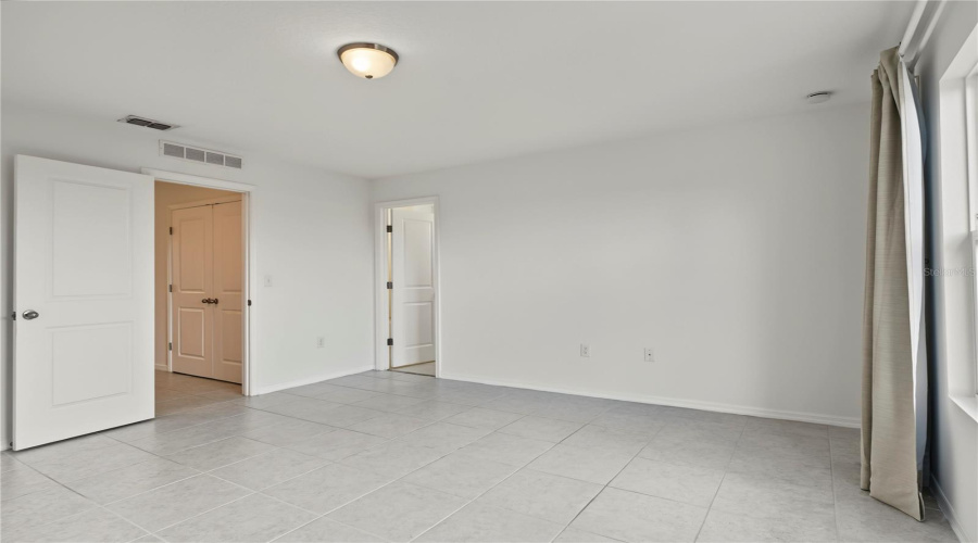 Davenport, Florida 33837, 3 Bedroom Bedrooms, ,2 Bathroombathrooms,Residential,For Sale,Madison,0,Mfro6438716