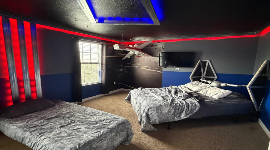 Davenport, Florida 33896, 8 Bedroom Bedrooms, ,5 Bathroombathrooms,Residential,For Sale,Wexford,0,Mfro6436732