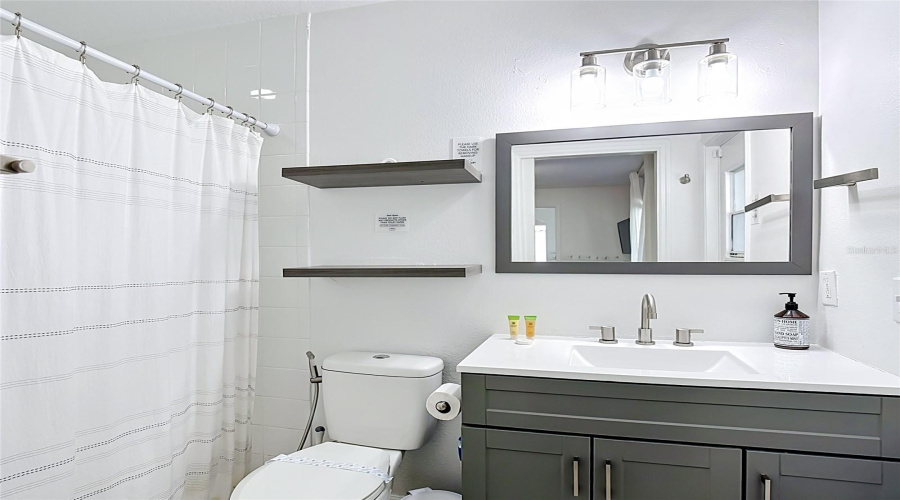 Davenport, Florida 33897, 4 Bedroom Bedrooms, ,2 Bathroombathrooms,Residential,For Sale,Hillcrest,0,Mfro6404200