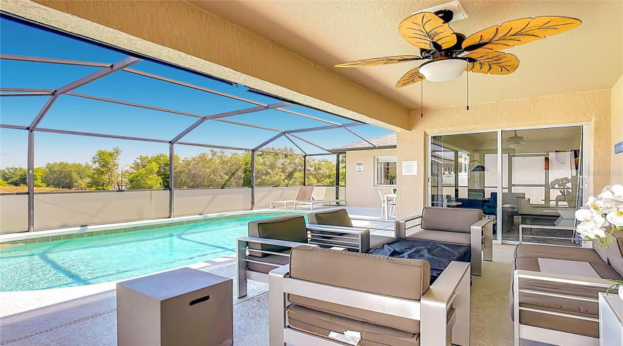 Davenport, Florida 33897, 4 Bedroom Bedrooms, ,2 Bathroombathrooms,Residential,For Sale,Hillcrest,0,Mfro6404200