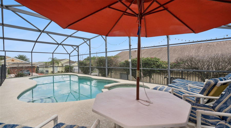 Davenport, Florida 33837, 4 Bedroom Bedrooms, ,3 Bathroombathrooms,Residential,For Sale,Vizcay,0,Mfrs5157148