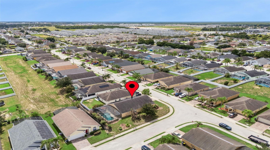 Davenport, Florida 33837, 4 Bedroom Bedrooms, ,3 Bathroombathrooms,Residential,For Sale,Vizcay,0,Mfrs5157148