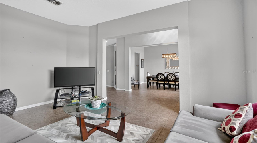 Davenport, Florida 33897, 4 Bedroom Bedrooms, ,3 Bathroombathrooms,Residential,For Sale,Belfry,0,Mfro6439856