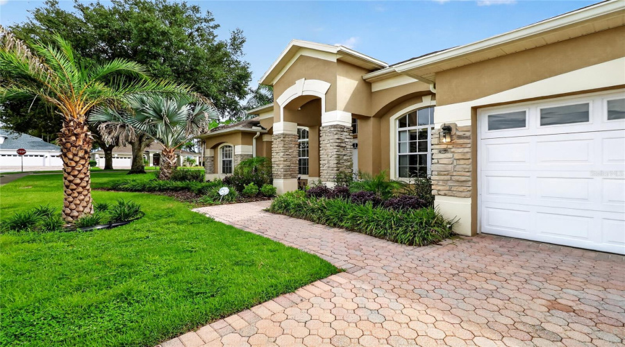 Davenport, Florida 33897, 4 Bedroom Bedrooms, ,3 Bathroombathrooms,Residential,For Sale,Belfry,0,Mfro6439856