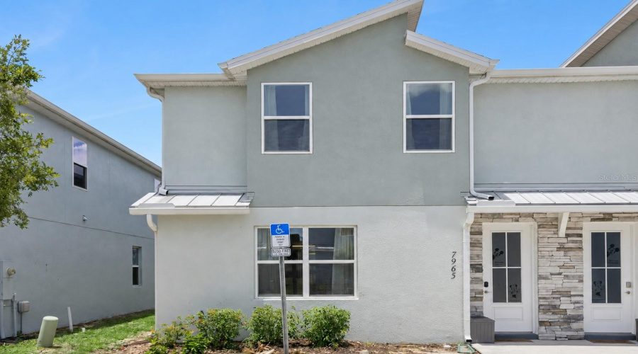 Kissimmee, Florida 34747, 5 Bedroom Bedrooms, ,4 Bathroombathrooms,Residential,For Sale,Formosa Valley,0,Mfro6431446