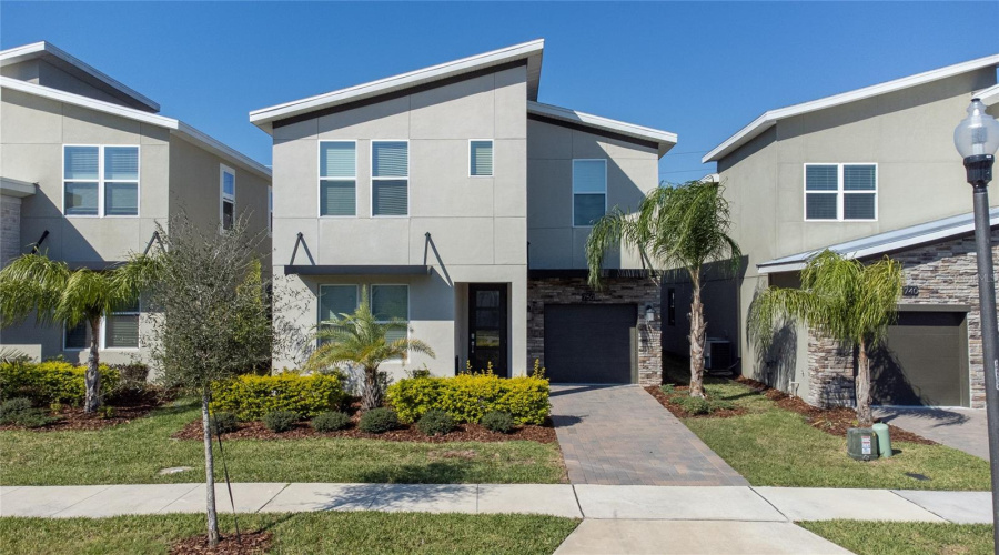 Davenport, Florida 33896, 6 Bedroom Bedrooms, ,5 Bathroombathrooms,Residential,For Sale,Sticks,0,Mfro6439750