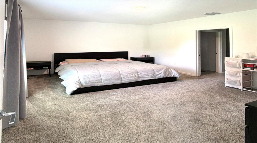 Davenport, Florida 33837, 3 Bedroom Bedrooms, ,2 Bathroombathrooms,Residential,For Sale,Tiny Flower,0,Mfro6439967
