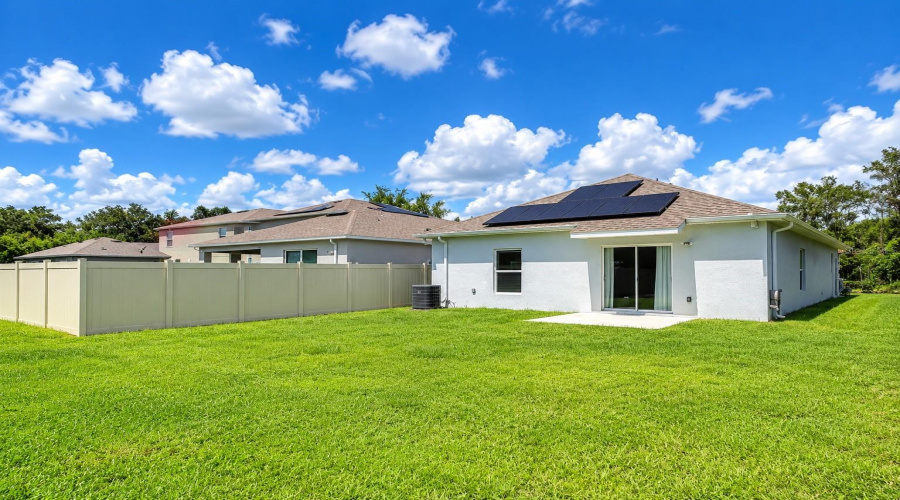 Davenport, Florida 33837, 3 Bedroom Bedrooms, ,2 Bathroombathrooms,Residential,For Sale,Tiny Flower,0,Mfro6439967