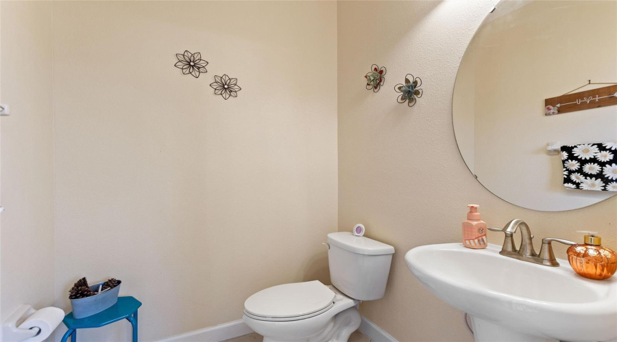 Davenport, Florida 33896, 3 Bedroom Bedrooms, ,2 Bathroombathrooms,Residential,For Sale,Dove Valley,0,Mfrs5157153