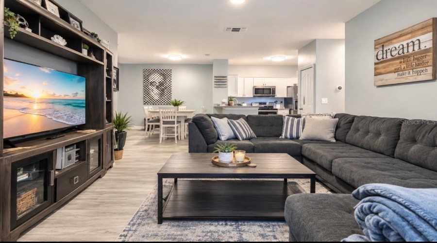 Kissimmee, Florida 34747, 4 Bedroom Bedrooms, ,2 Bathroombathrooms,Residential,For Sale,Dunes,0,Mfro6440262
