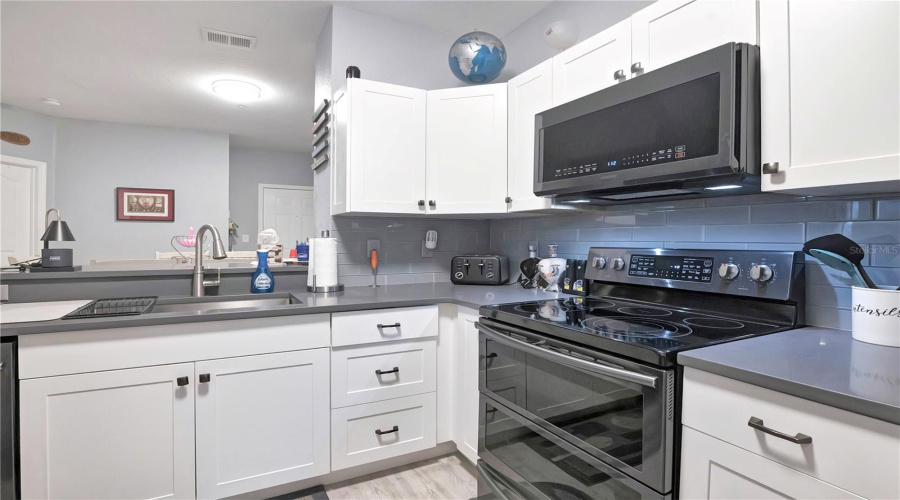 Kissimmee, Florida 34747, 4 Bedroom Bedrooms, ,2 Bathroombathrooms,Residential,For Sale,Dunes,0,Mfro6440262