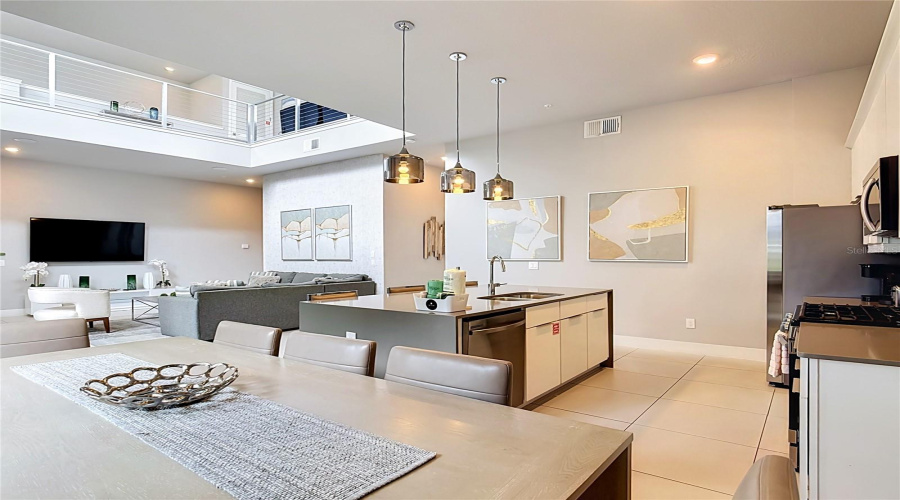 Kissimmee, Florida 34747, 5 Bedroom Bedrooms, ,4 Bathroombathrooms,Residential,For Sale,Sandy Ridge,0,Mfrtb8543178