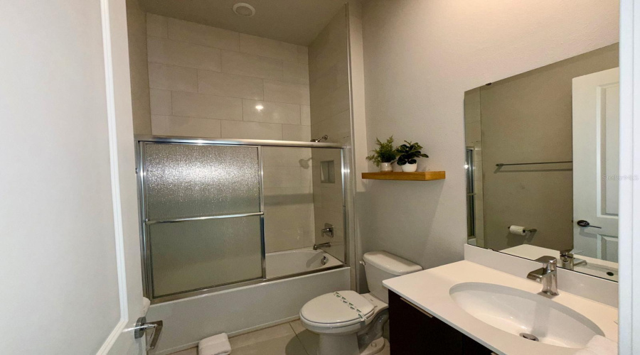 Kissimmee, Florida 34747, 5 Bedroom Bedrooms, ,4 Bathroombathrooms,Residential,For Sale,Sandy Ridge,0,Mfrtb8543161