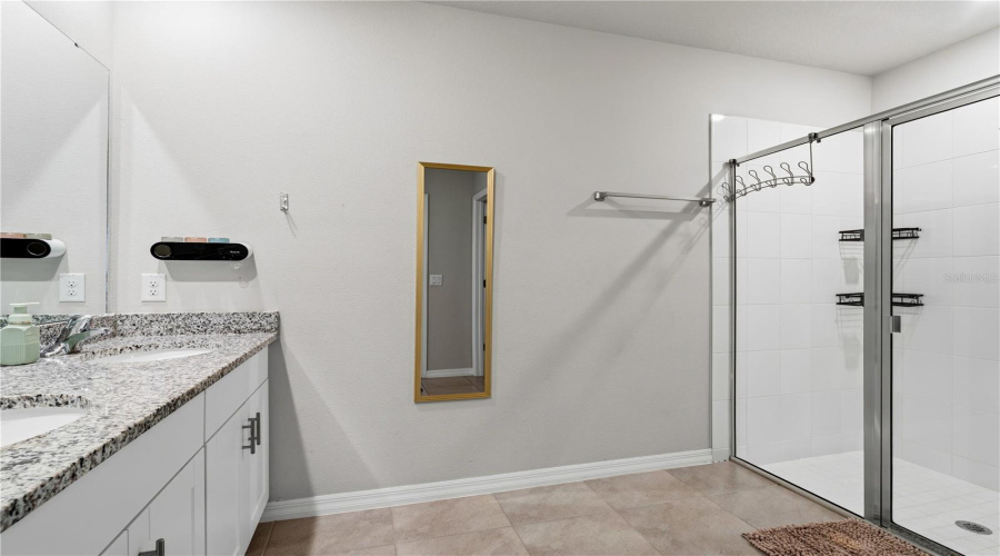 Davenport, Florida 33837, 3 Bedroom Bedrooms, ,2 Bathroombathrooms,Residential,For Sale,Congaree,0,Mfro6440260
