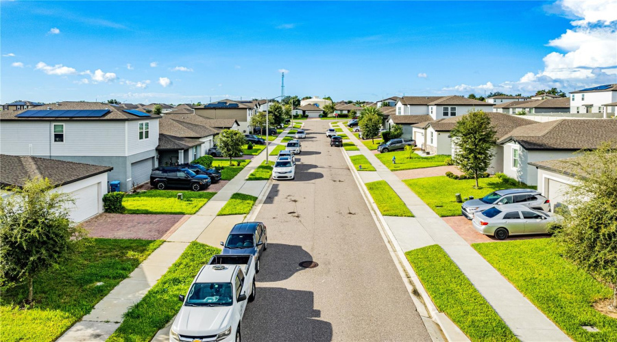 Davenport, Florida 33837, 3 Bedroom Bedrooms, ,2 Bathroombathrooms,Residential,For Sale,Congaree,0,Mfro6440260