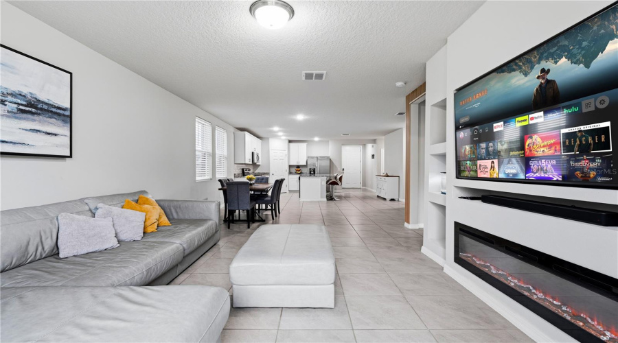 Davenport, Florida 33837, 3 Bedroom Bedrooms, ,2 Bathroombathrooms,Residential,For Sale,Congaree,0,Mfro6440260