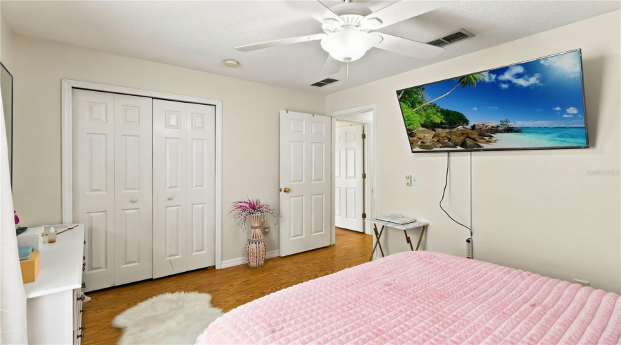 Davenport, Florida 33897, 3 Bedroom Bedrooms, ,2 Bathroombathrooms,Residential,For Sale,Highway 27,0,Mfro6439721