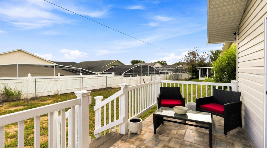 Davenport, Florida 33897, 3 Bedroom Bedrooms, ,2 Bathroombathrooms,Residential,For Sale,Highway 27,0,Mfro6439721