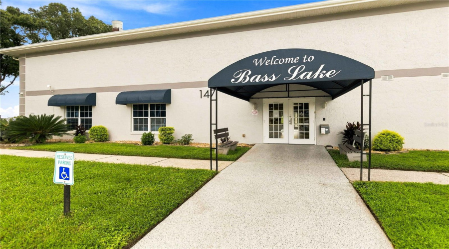 Davenport, Florida 33897, 3 Bedroom Bedrooms, ,2 Bathroombathrooms,Residential,For Sale,Highway 27,0,Mfro6439721