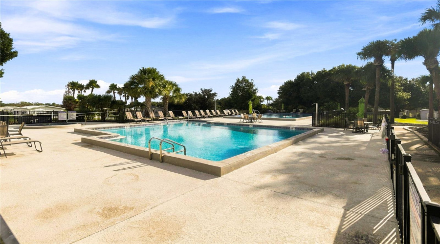 Davenport, Florida 33897, 3 Bedroom Bedrooms, ,2 Bathroombathrooms,Residential,For Sale,Highway 27,0,Mfro6439721