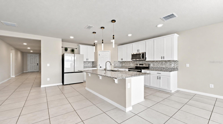 Davenport, Florida 33837, 4 Bedroom Bedrooms, ,3 Bathroombathrooms,Residential,For Sale,Citrus Landings,0,Mfro6440301