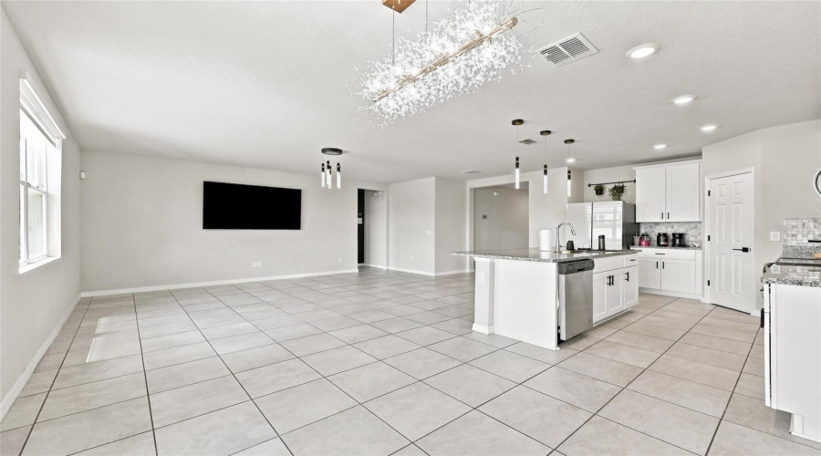 Davenport, Florida 33837, 4 Bedroom Bedrooms, ,3 Bathroombathrooms,Residential,For Sale,Citrus Landings,0,Mfro6440301