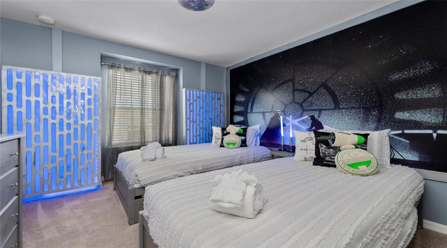 Davenport, Florida 33897, 5 Bedroom Bedrooms, ,4 Bathroombathrooms,Residential,For Sale,Lana,0,Mfro6439320